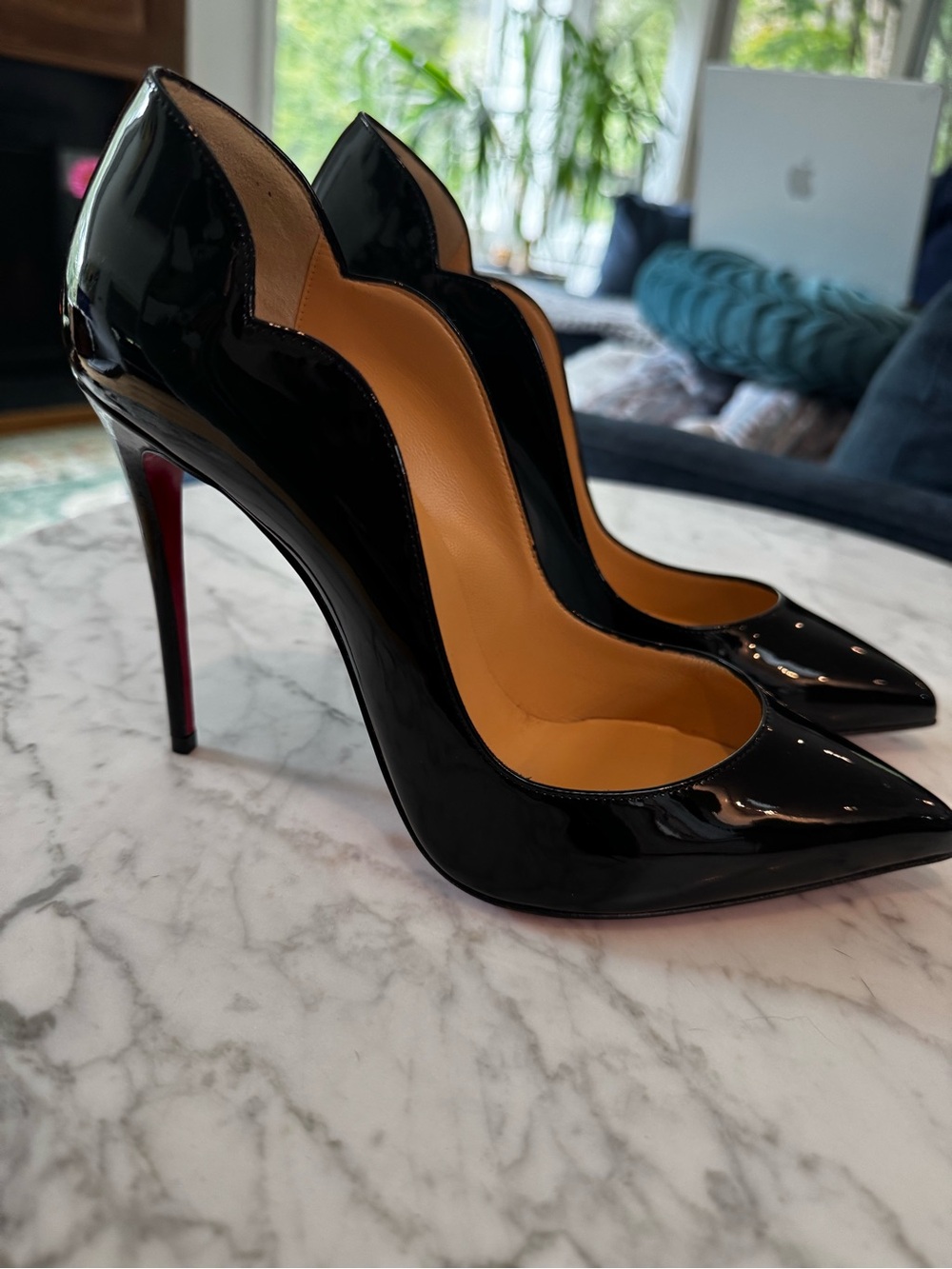Christian Louboutin Black Patent Scalloped Pointed-Toe Pumps